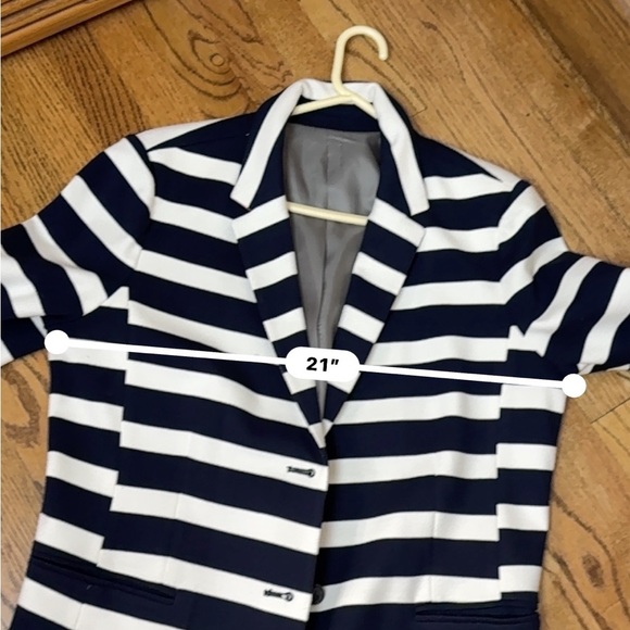 GAP Navy and White Striped Blazer - Picture 12 of 13